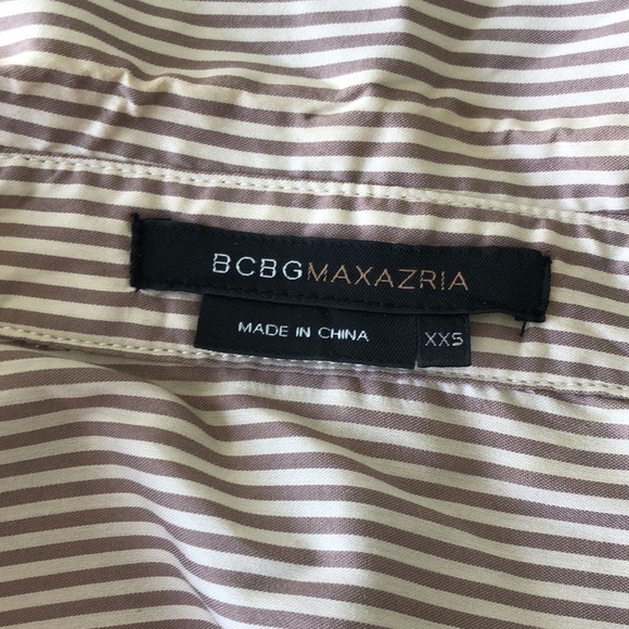 BCBGMAXAZRIA button down dress shirt. Size XXS - Picture 6 of 7